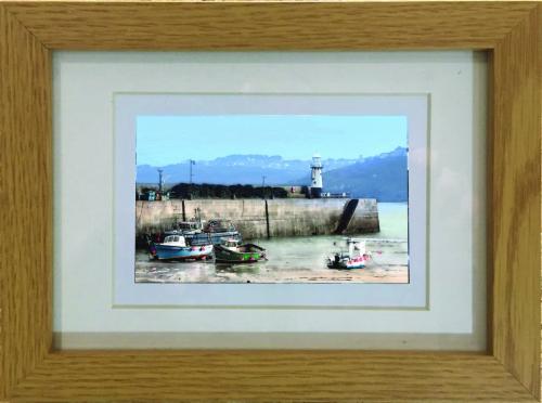 8&quot; x 6&quot; Framed Multiples Offer